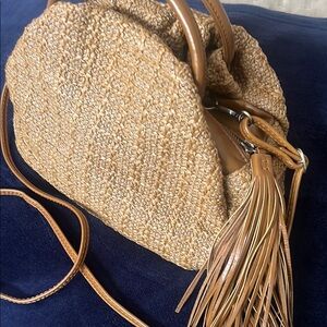 Elegant Tan Woven Handbag